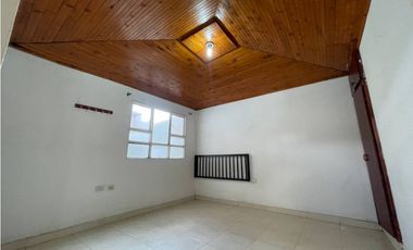 SE VENDE CASA EN SEGUNDO PISO PROPIEDAD HORIZONTAL PALMIRA - EL RECREO