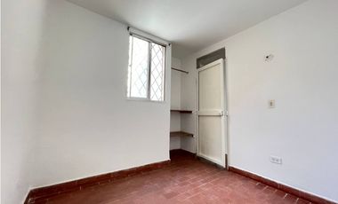 SE VENDE CASA UNIFAMILIAR DOS PISOS EN CANDELARIA POBLADO CAMPESTRE