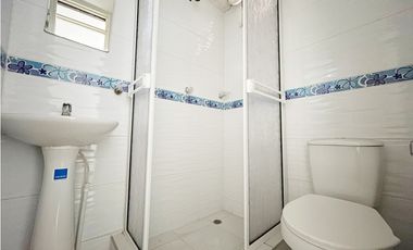 SE VENDE CASA UNIFAMILIAR DOS PISOS EN CANDELARIA POBLADO CAMPESTRE