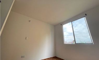 SE ALQUILA HERMOSO APARTAMENTO EN ALTOS DE AGUACATAL OESTE DE CALI
