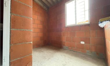 SE ALQUILA CASA DOS PISOS EN OBRA GRIS CANDELARIA / BELHORIZONTE