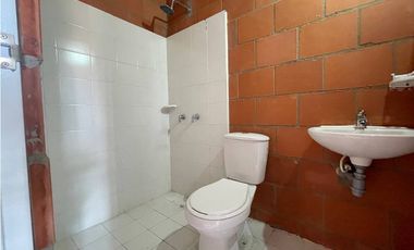 SE ALQUILA CASA DOS PISOS EN OBRA GRIS CANDELARIA / BELHORIZONTE