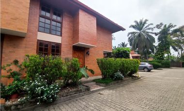 SE ALQUILA APTO EN CONDOMINIO SECTOR CAMPESTRE DE LA VIGA, PANCE