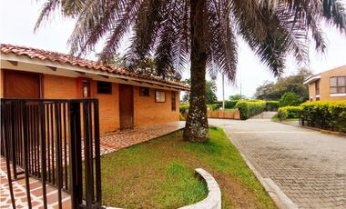 SE ALQUILA APTO EN CONDOMINIO SECTOR CAMPESTRE DE LA VIGA, PANCE