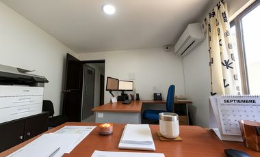SE ALQUILA HERMOSA OFICINA 3 PISOS EN EL NORTE DE CALI VILLA DEL PRADO