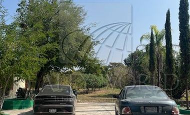 Quintas en Venta en Palmitos (Hacienda Palmitos)