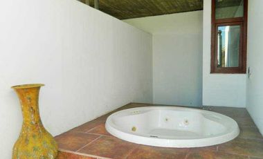 Exclusiva casa mediterránea en Quinchamalí