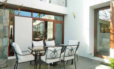 Exclusiva casa mediterránea en Quinchamalí