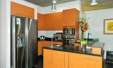 Exclusiva casa mediterránea en Quinchamalí