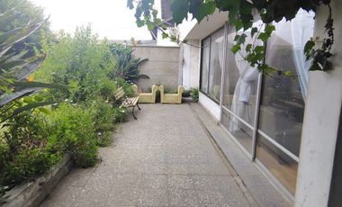 FOCOLARE VENDE CASA EN BARRANCA A PASOS DE LA MUNICPALIDAD