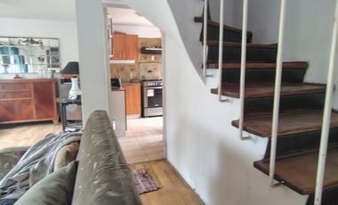 FOCOLARE VENDE CASA EN BARRANCA A PASOS DE LA MUNICPALIDAD