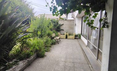 FOCOLARE VENDE CASA EN BARRANCA A PASOS DE LA MUNICPALIDAD