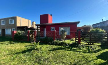 Propiedad en La Caleta - 4 ambientes - Se entrega equipada como en las fotos