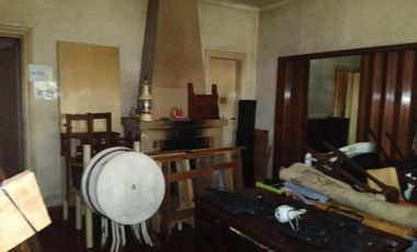 Casa en venta - 4 Dormitorios 2 Baños - 1.680Mts2 - Florencio Varela