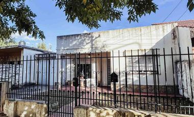 Casa en venta - 4 Dormitorios 2 Baños - Cochera - 500mts2 - Coronel Brandsen