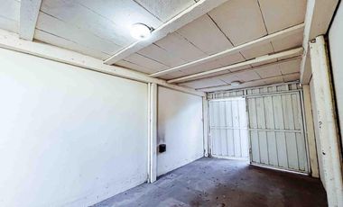 Casa en venta - 4 Dormitorios 2 Baños - Cochera - 500mts2 - Coronel Brandsen