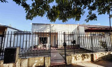 Casa en venta - 4 Dormitorios 2 Baños - Cochera - 500mts2 - Coronel Brandsen