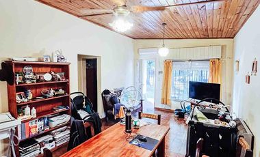 Casa en venta - 4 Dormitorios 2 Baños - Cochera - 500mts2 - Coronel Brandsen