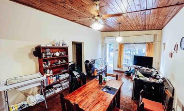 Casa en venta - 4 Dormitorios 2 Baños - Cochera - 500mts2 - Coronel Brandsen