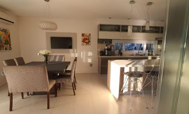 Casa  en Venta 4 dorm. en Los Lagos, Nordelta, Tigre