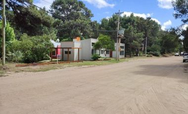 Casa en venta - 3 Dormitorios 2 Baños - Mar de las Pampas