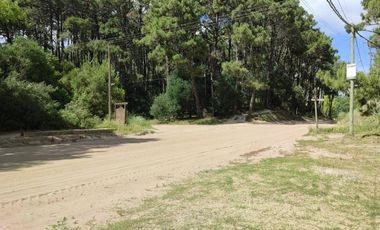 Casa en venta - 3 Dormitorios 2 Baños - Mar de las Pampas