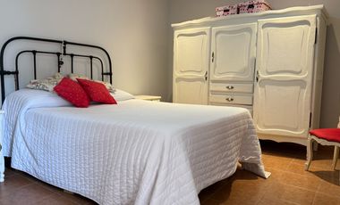 ¡Maravillosa casa en el corazón de la ciudad de Roque Pérez!