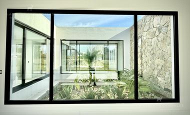 Casa de 6 Ambientes en Venta al Golf en La Reserva Cardales - Sofitel