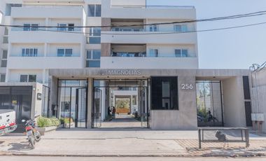 Venta de Departamento 2 ambientes de 61 m2 con cochera en Condominio Magnolias (Full Amenities)