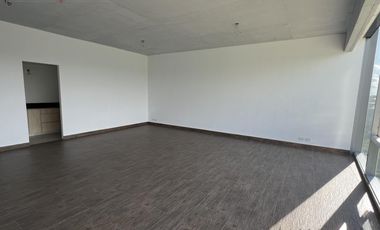 Venta Oficina en Meridiano Bussiness Center, panamericana km 52