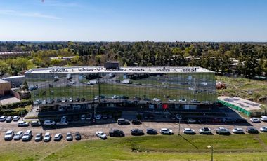 Venta Oficina en Meridiano Bussiness Center, panamericana km 52