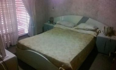 Casa en venta - 4 Dormitorios 4 Baños - Cocheras - 303Mts2 - Lanús