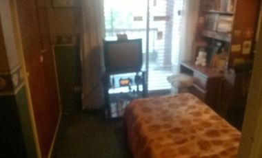 Casa en venta - 4 Dormitorios 4 Baños - Cocheras - 303Mts2 - Lanús