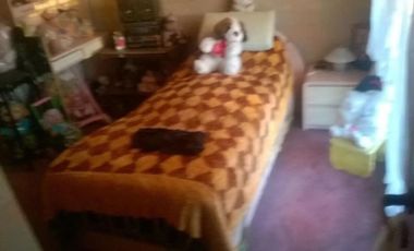 Casa en venta - 4 Dormitorios 4 Baños - Cocheras - 303Mts2 - Lanús