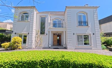 Casa en Venta Barrio San Isidro Labrador