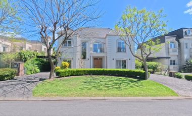 Casa en Venta Barrio San Isidro Labrador