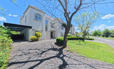 Casa en Venta Barrio San Isidro Labrador