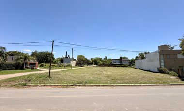 Lote de terreno en Capitan Bermudez.