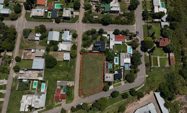 Lote de terreno en Capitan Bermudez.