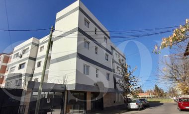 En venta Departamento 1 dormitorio con cochera - B° San Pablo - Cipolletti