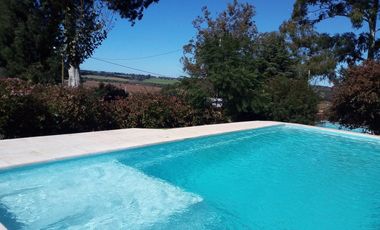 Casa en venta - 3 Dormitorios 2 Baños - 605Mts2 - Sierra de Los Padres