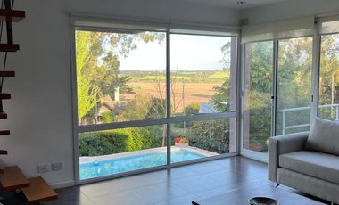 Casa en venta - 3 Dormitorios 2 Baños - 605Mts2 - Sierra de Los Padres