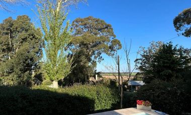 Casa en venta - 3 Dormitorios 2 Baños - 605Mts2 - Sierra de Los Padres