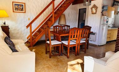 Casa en venta - 2 Dormitorios 2 Baños - 118Mts2 - Las Toninas