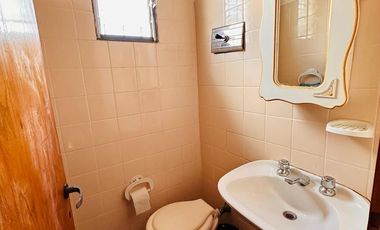 Casa en venta - 2 Dormitorios 2 Baños - 118Mts2 - Las Toninas