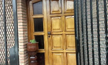 Casa en venta - 4 Dormitorios 4 Baños - Cochera - 540Mts2 - Villa Morra I, Pilar