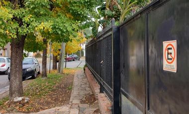 Casa en venta - 4 Dormitorios 4 Baños - Cochera - 540Mts2 - Villa Morra I, Pilar