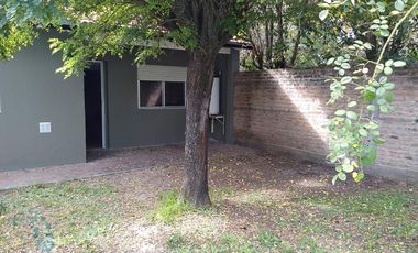 PH en venta - 2 Dormitorios 1 Baño - 121Mts2 - Alejandro Korn