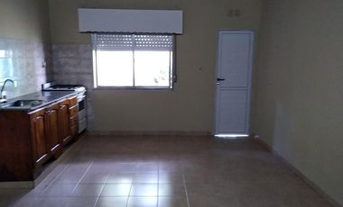 PH en venta - 2 Dormitorios 1 Baño - 121Mts2 - Alejandro Korn