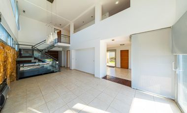 Casa en Los Alamos Club de Campo